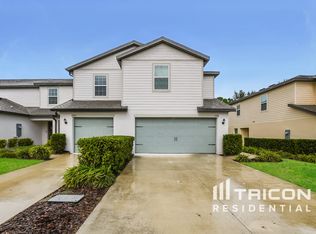 1596 Wynford Cir, Tavares, FL 32778
