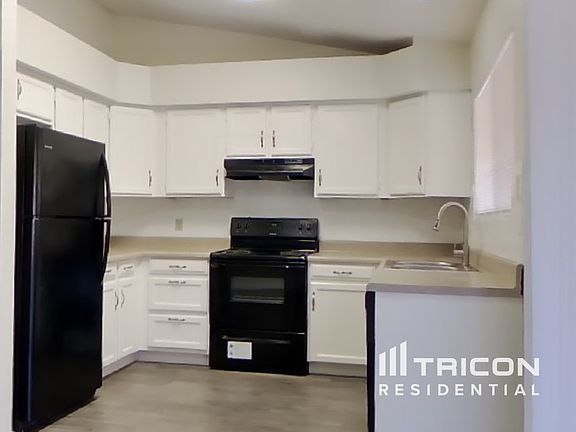 5th image of 8921 W Echo Ln