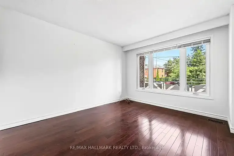 402 Kingston Rd #1A — Photo 10