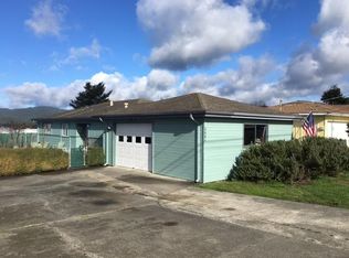 2881 Drake Hill Rd, Fortuna, CA 95540
