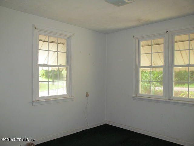 1st image of 625 E 55th St