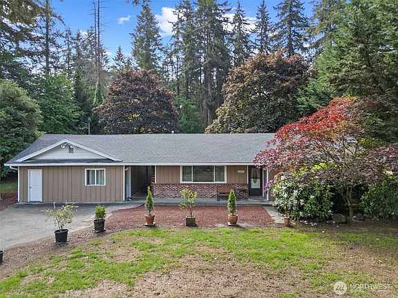 2nd image of 9017 NE Ward Road