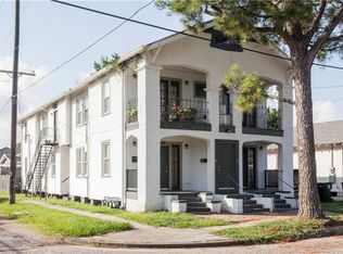 2933 Pine St, New Orleans, LA 70125
