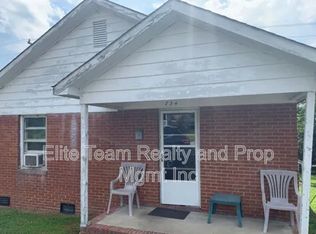 734 Taylor St, Lancaster, SC 29720