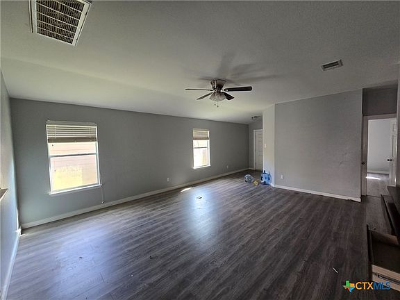 4th image of 908 Starlight Dr