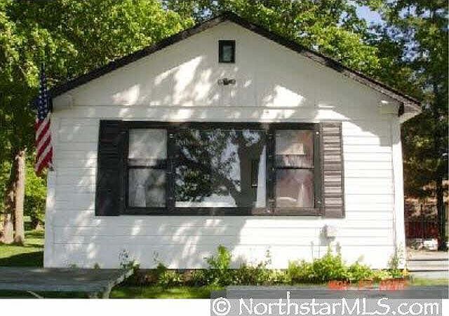 1st image of 1715 Scenic Drive N