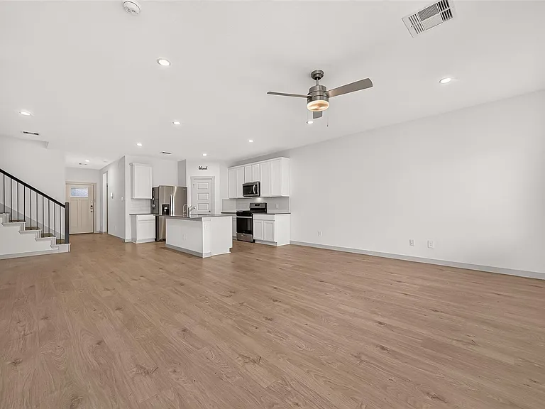 3206 Langley Bend Ln — Photo 6