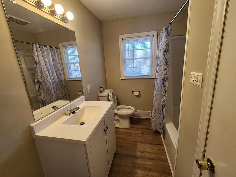 33 Edith Ave — Photo 35