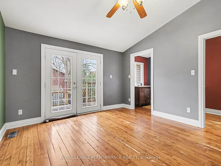 506 Wentworth Ave — Photo 15