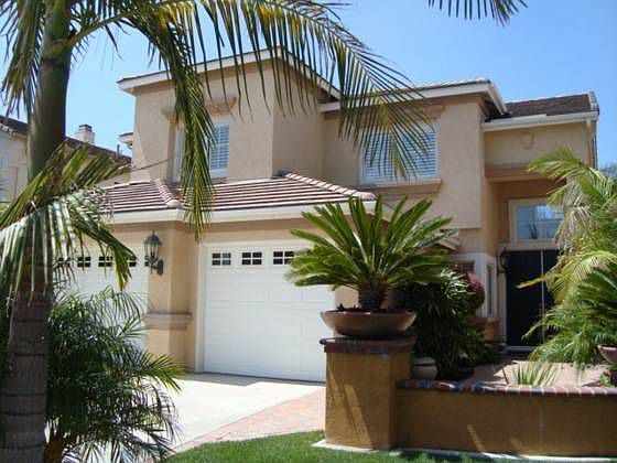 1st image of 945 S Canyon Heights Dr