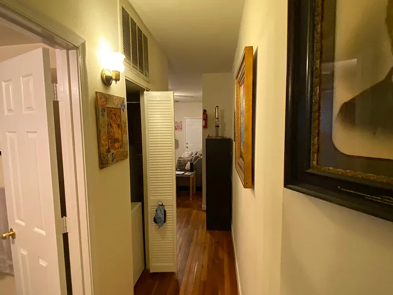 3010 Ellwood Ave #D — Photo 13