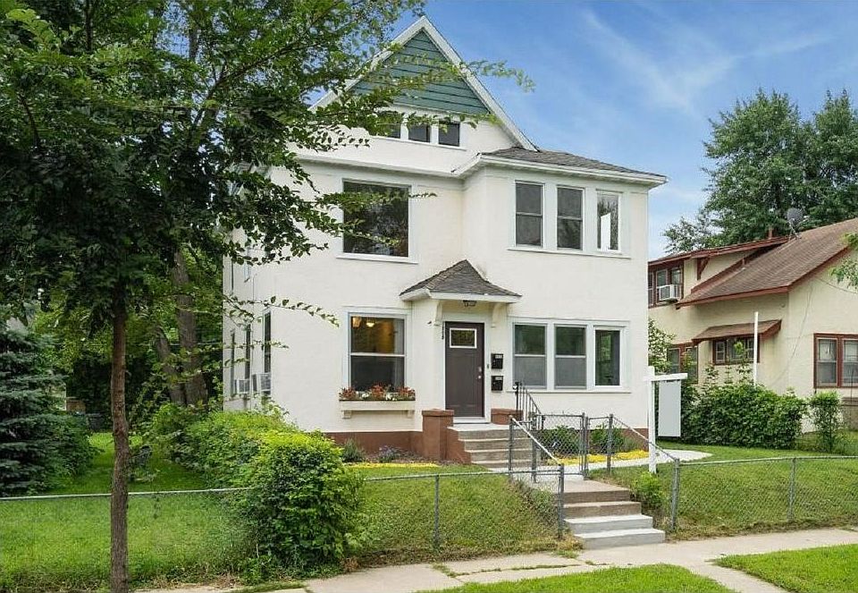 1st image of 1810 Queen Ave N