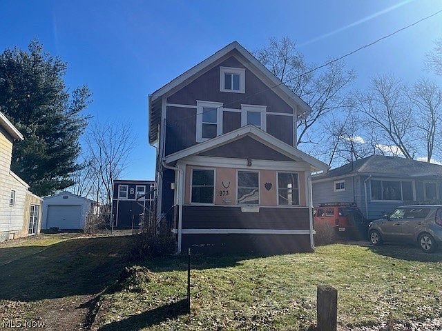 1st image of 973 Nevin St