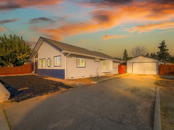 406 N Western Ave, Waterford, CA 95386