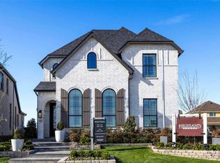 2072 Cuellar Way, Van Alstyne, TX 75495