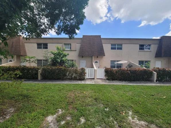 1415 NW 80th Ave, Pompano Beach, FL 33063
