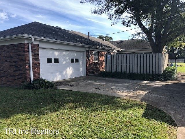 2nd image of 2517 Hampton Ave