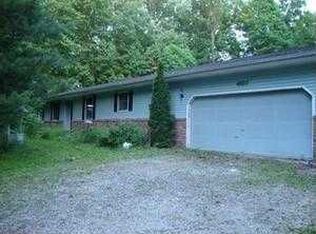 4910 Woodview Rd, Ravenna, OH 44266