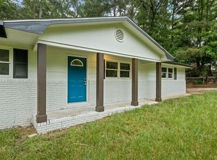 2091 Chestnut Log Dr, Lithia Springs, GA 30122