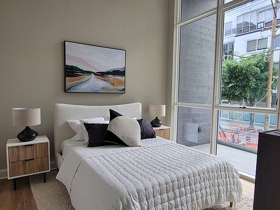 4th image of 139 N 23rd St #120