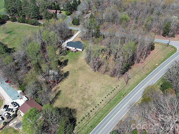 2nd image of 7706 Davis Rd