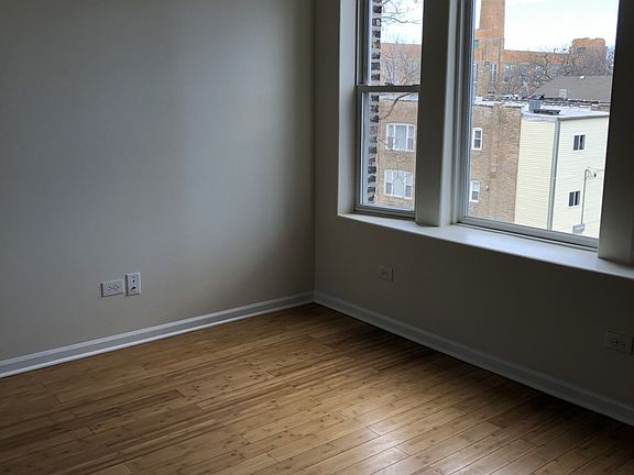 4th image of 4957 S Wabash Ave #3