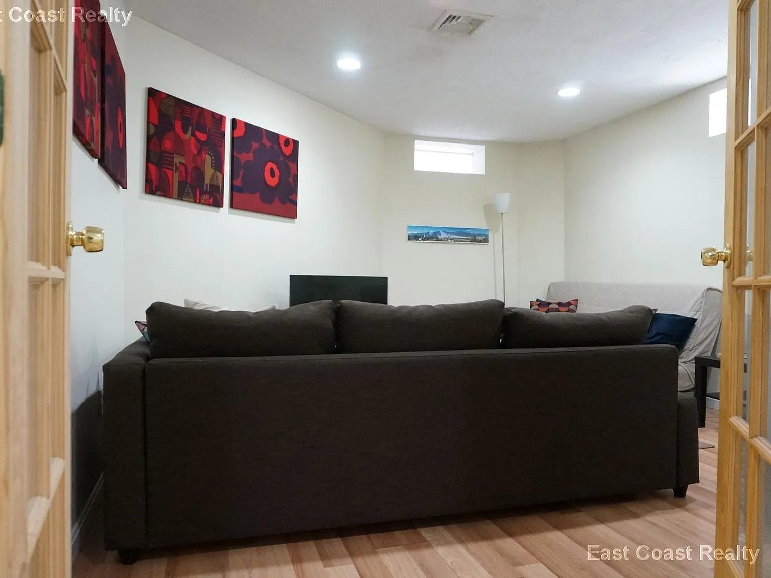 3 bed, 2.0 bath, $3,600 — Photo 4