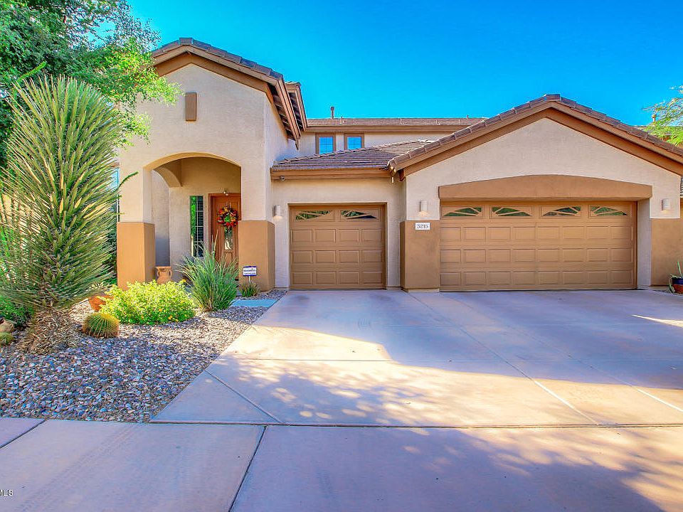 1st image of 3215 W Donatello Dr