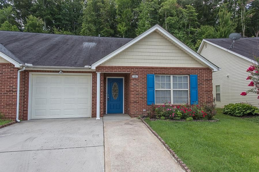 1st image of 5328 Avery Woods Ln