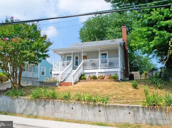 2508 S Kenwood St, Arlington, VA 22206