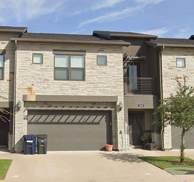 1st image of 2939 Papa Bear Dr