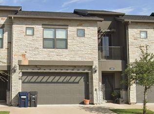 2939 Papa Bear Dr, College Station, TX 77845