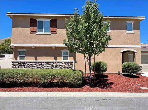 10477 Peregrine Pl, Moreno Valley, CA 92557