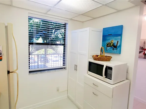 10304 Sunrise Lakes Blvd APT 211, Fort Lauderdale, FL 33322