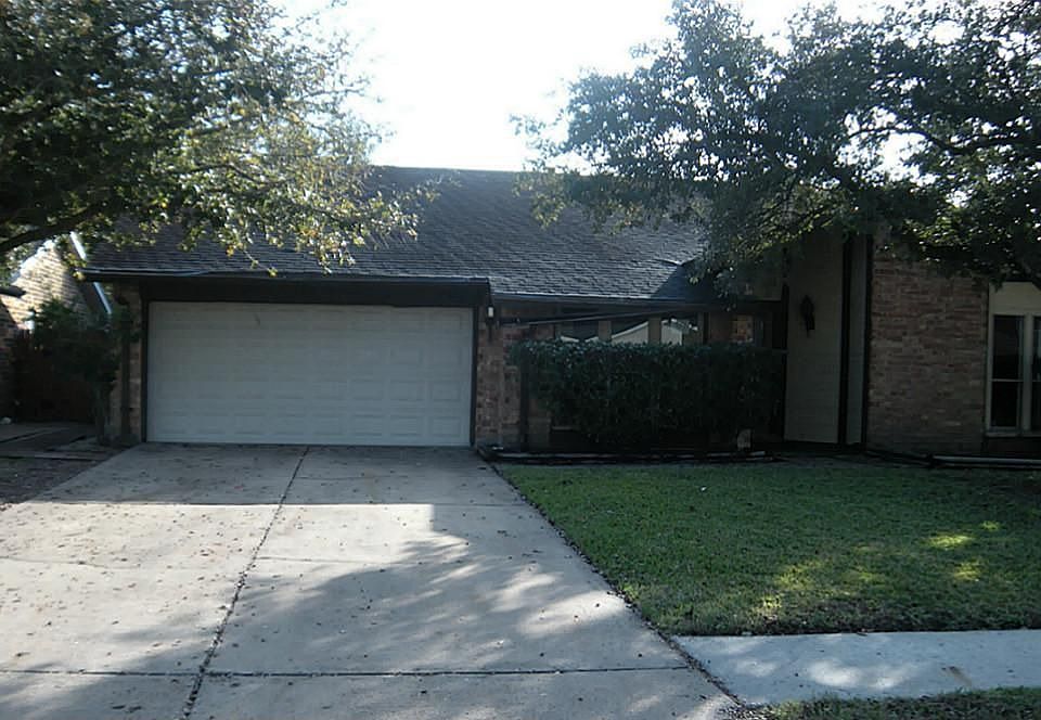 1st image of 9506 Bent Spur Ln