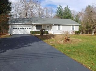 1063 Scarlett Dr, Crossville, TN 38555