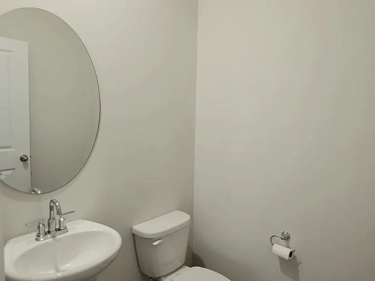 Downstair half bathroom