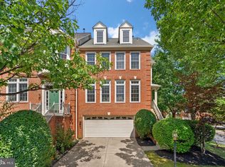 1 Granite Ridge Ct, Gaithersburg, MD 20878