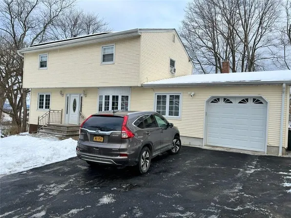 7 S Central Highway, Garnerville, NY 10923