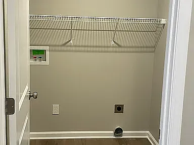 3 bed, 1250 sqft, $1,995 — Photo 3