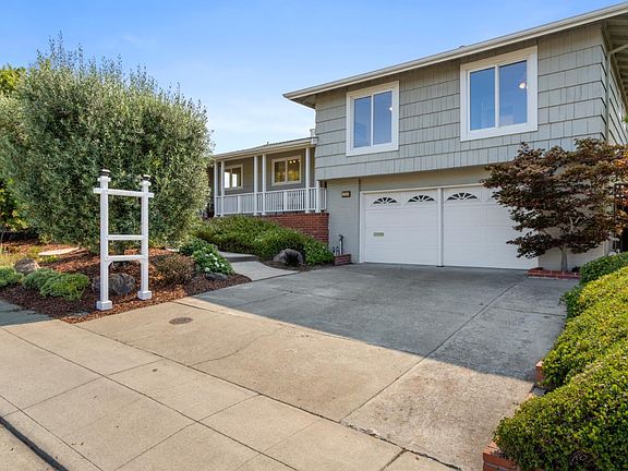 2nd image of 3693 Farm Hill Blvd