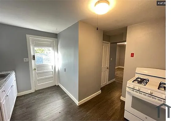 436 Granite St — Photo 4