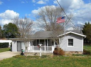 59 Pisgah Dr, Brevard, NC 28712