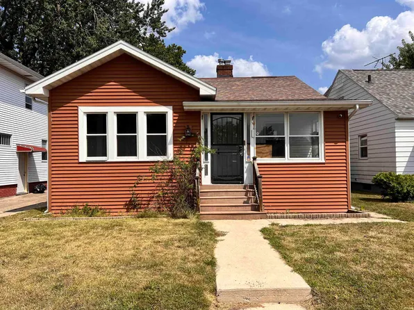 2713 Hartzer St, South Bend, IN 46628