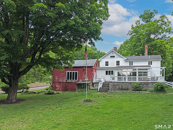 3rd image of 635 Northfield Road