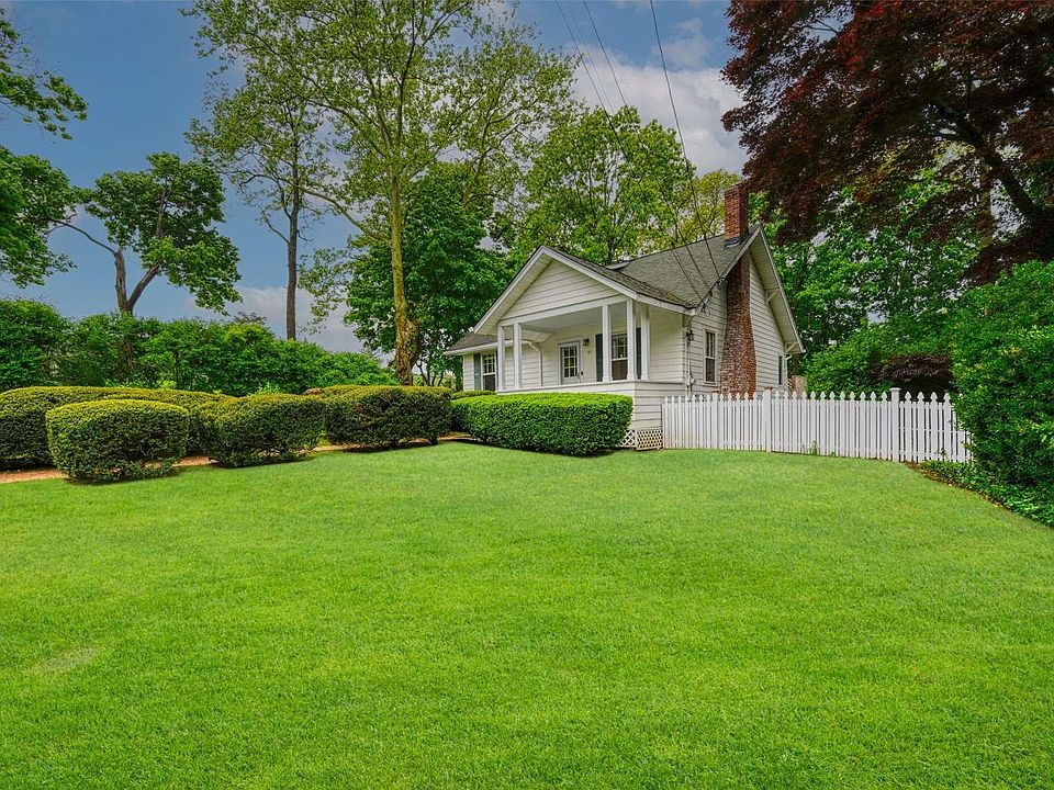 1st image of 91 Knollwood Avenue