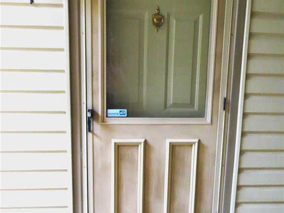 2nd image of 1205 Mangrove Ln APT 1