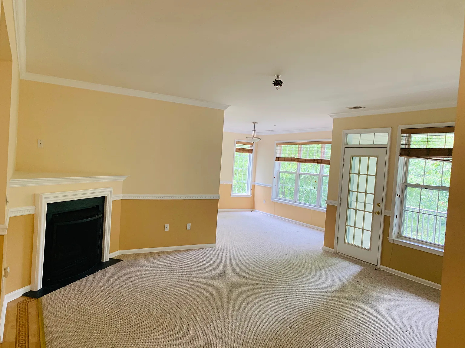 2 bed, 1592 sqft, $3,000 — Photo 4