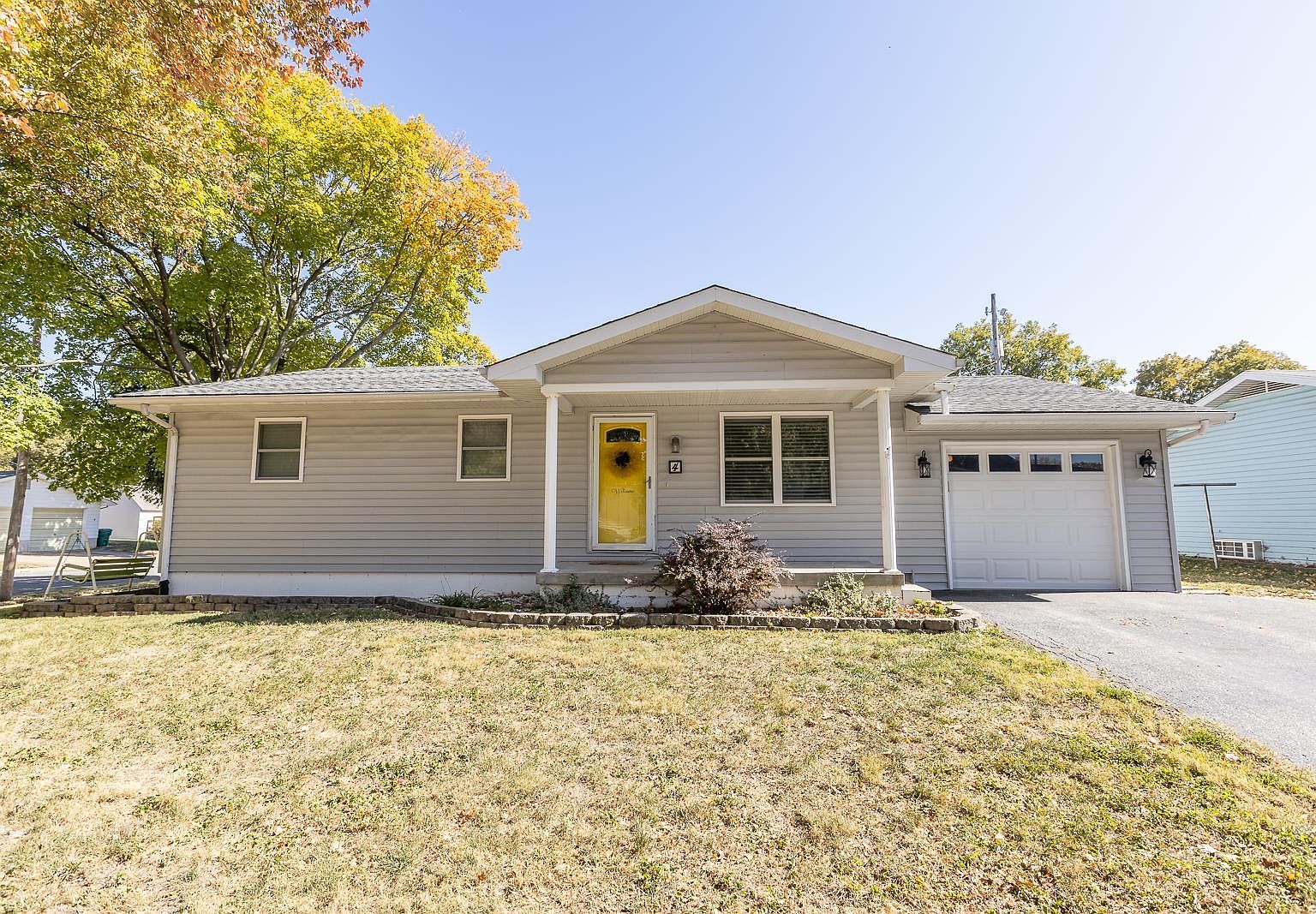 4 S Smith St, Smithton, IL 62285 Zillow