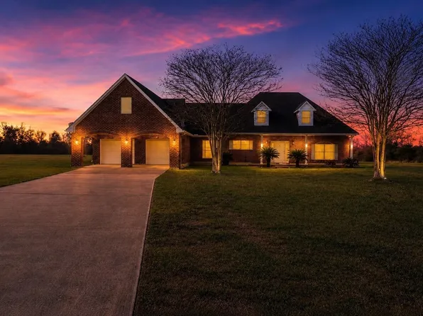 3627 Madison Ave, Beach City, TX 77523
